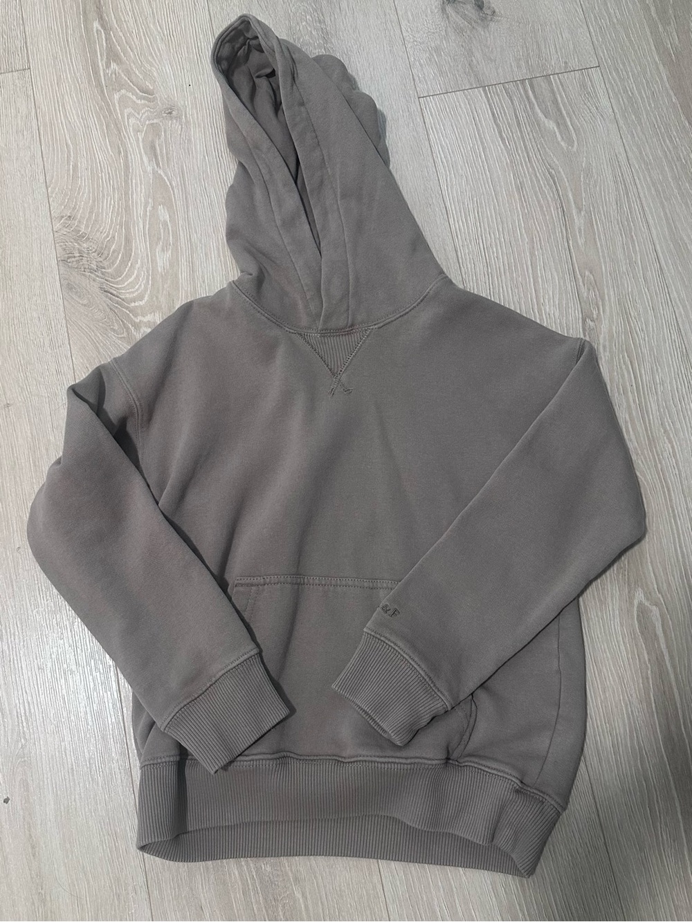 abercrombie kids taupe gray pullover hoodie